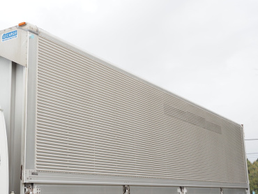 いすゞ ギガ ウイング車 大型 LKG-CYJ77A 年式 H23 [写真15]