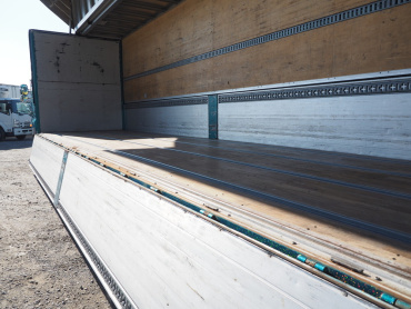 日野 グランドプロフィア ウイング車 大型 LKG-FW1EXBG 年式 H23 [写真25]