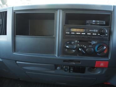 いすゞ エルフ バン車 小型 TKG-NPR85AN 年式 H25 [写真30]