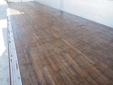 いすゞ ギガ ウイング車 大型 QKG-CYJ77A 年式 H27 [写真23]