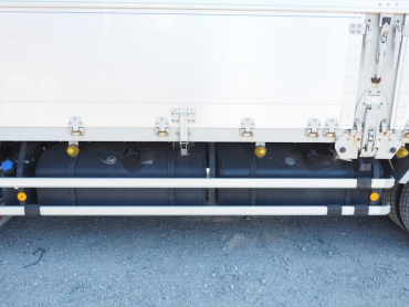 いすゞ ギガ ウイング車 大型 QKG-CYJ77A 年式 H27 [写真16]