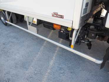 いすゞ フォワード 冷凍バン 中型 TKG-FRR90T2 年式 H28 [写真10]