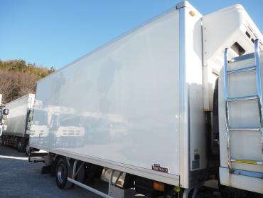 いすゞ フォワード 冷凍バン 中型 TKG-FRR90T2 年式 H28 [写真09]