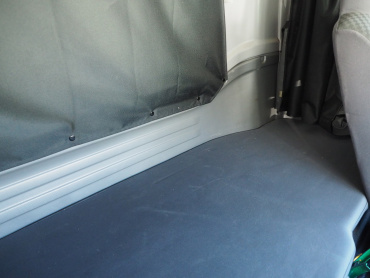 いすゞ フォワード 冷凍バン 中型 TKG-FRR90T2 年式 H28 [写真38]