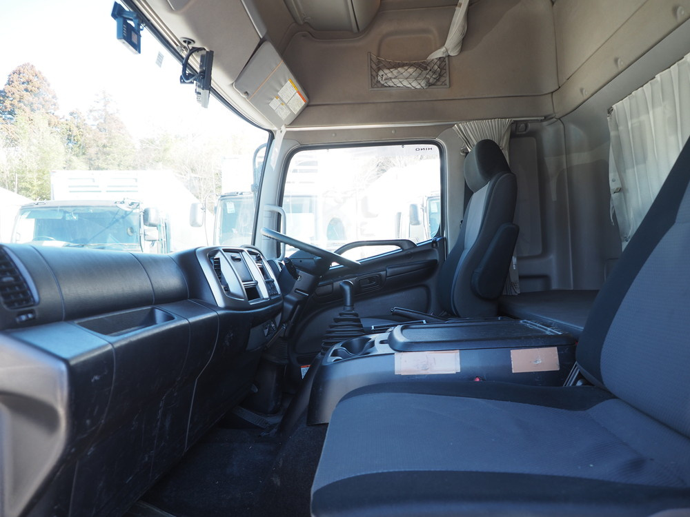 日野 レンジャー ウイング車 中型 TKG-FD7JPAA 年式 H27[写真42]