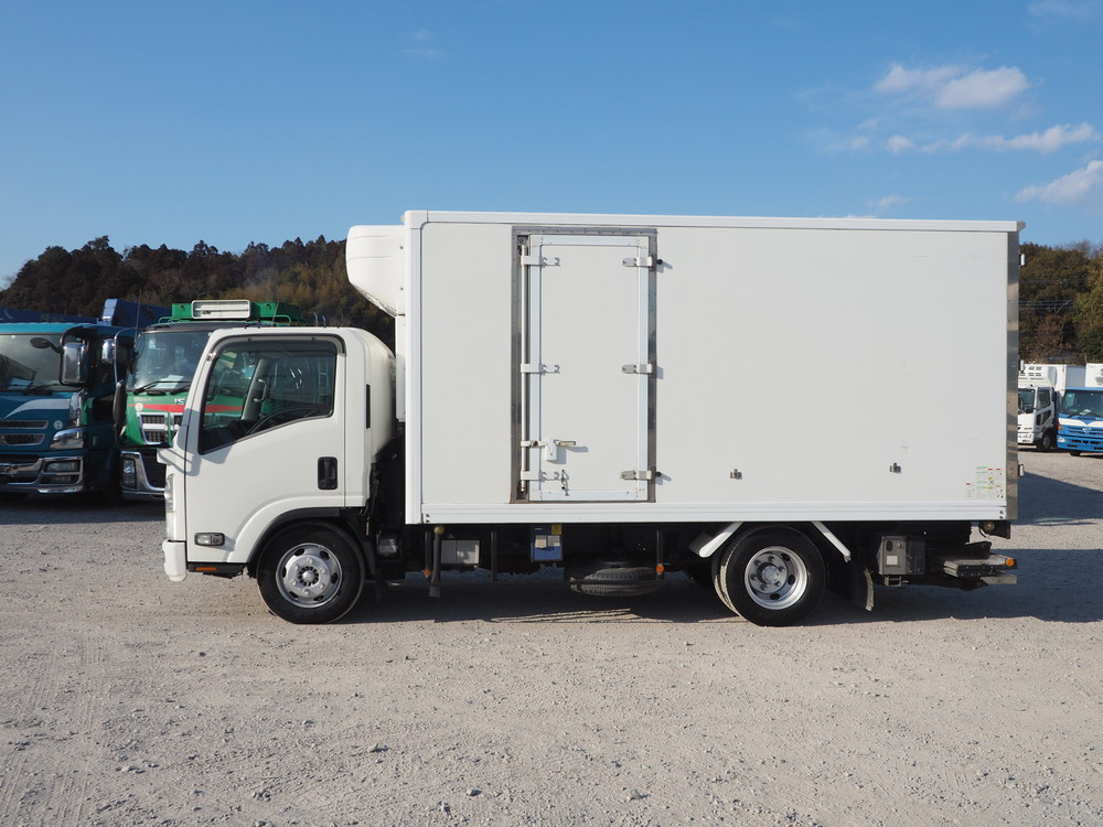 いすゞ エルフ 冷凍バン 小型 BKG-NPR85AN 年式 H22[写真08]