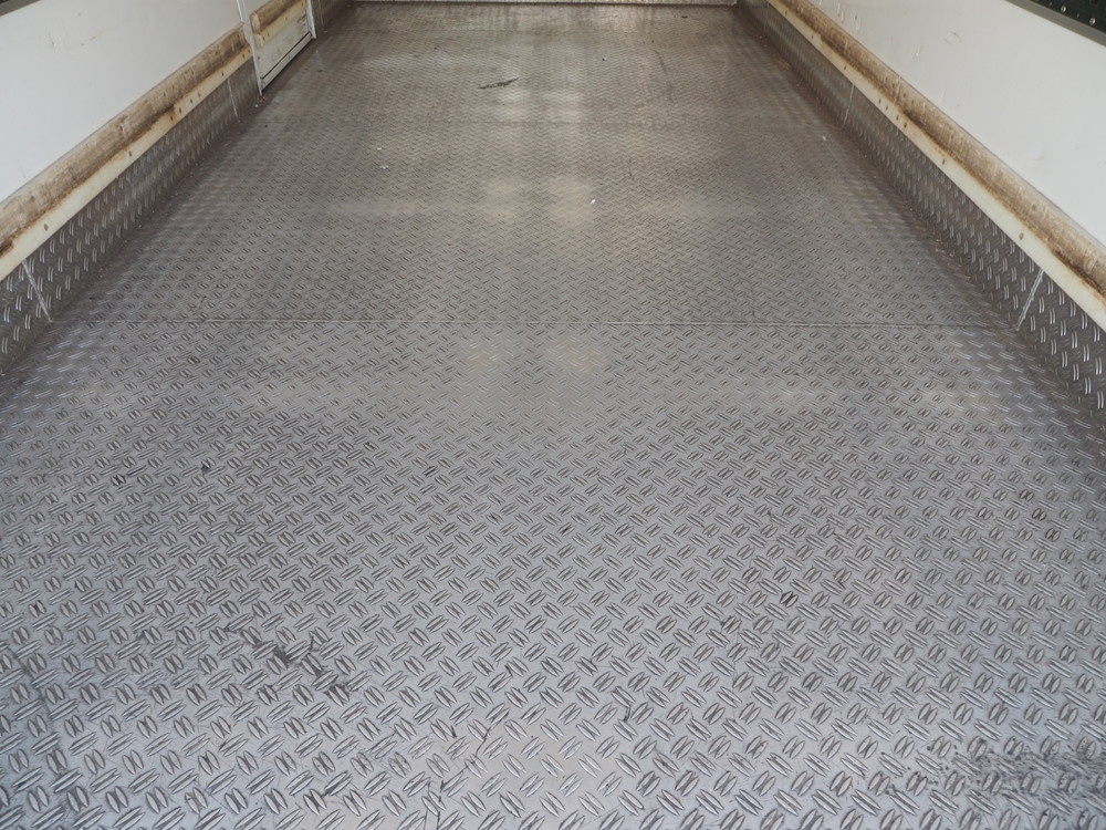 いすゞ エルフ 冷凍バン 小型 BKG-NPR85AN 年式 H22[写真17]