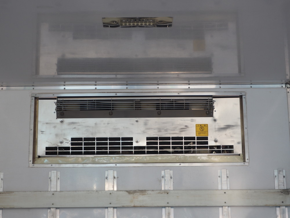 いすゞ エルフ 冷凍バン 小型 BKG-NPR85AN 年式 H22[写真20]