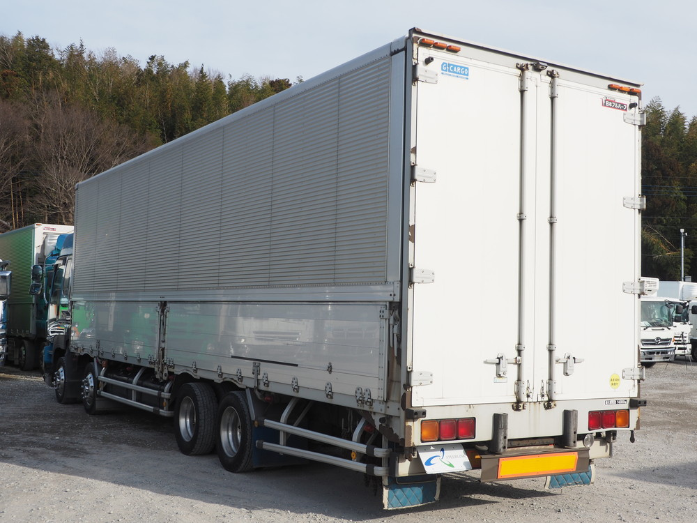 いすゞ ギガ ウイング車 大型 PDG-CYJ77W8 年式 H19[写真08]