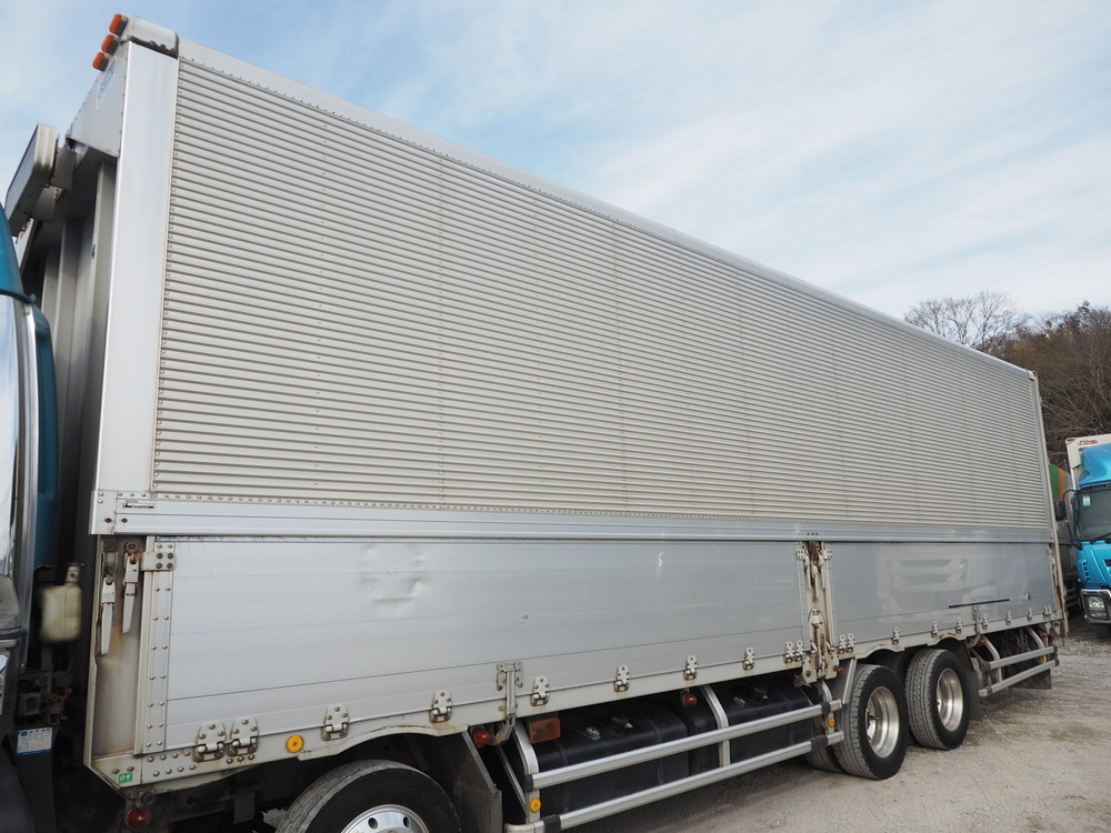 いすゞ ギガ ウイング車 大型 PDG-CYJ77W8 年式 H19[写真12]