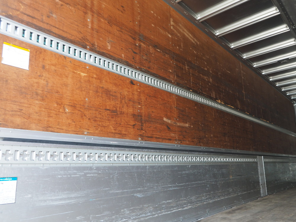 いすゞ ギガ ウイング車 大型 PDG-CYJ77W8 年式 H19[写真25]