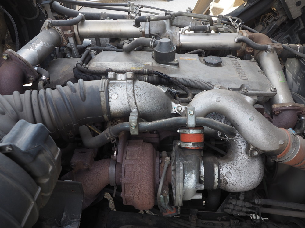 いすゞ ギガ ウイング車 大型 PDG-CYJ77W8 年式 H19[写真52]
