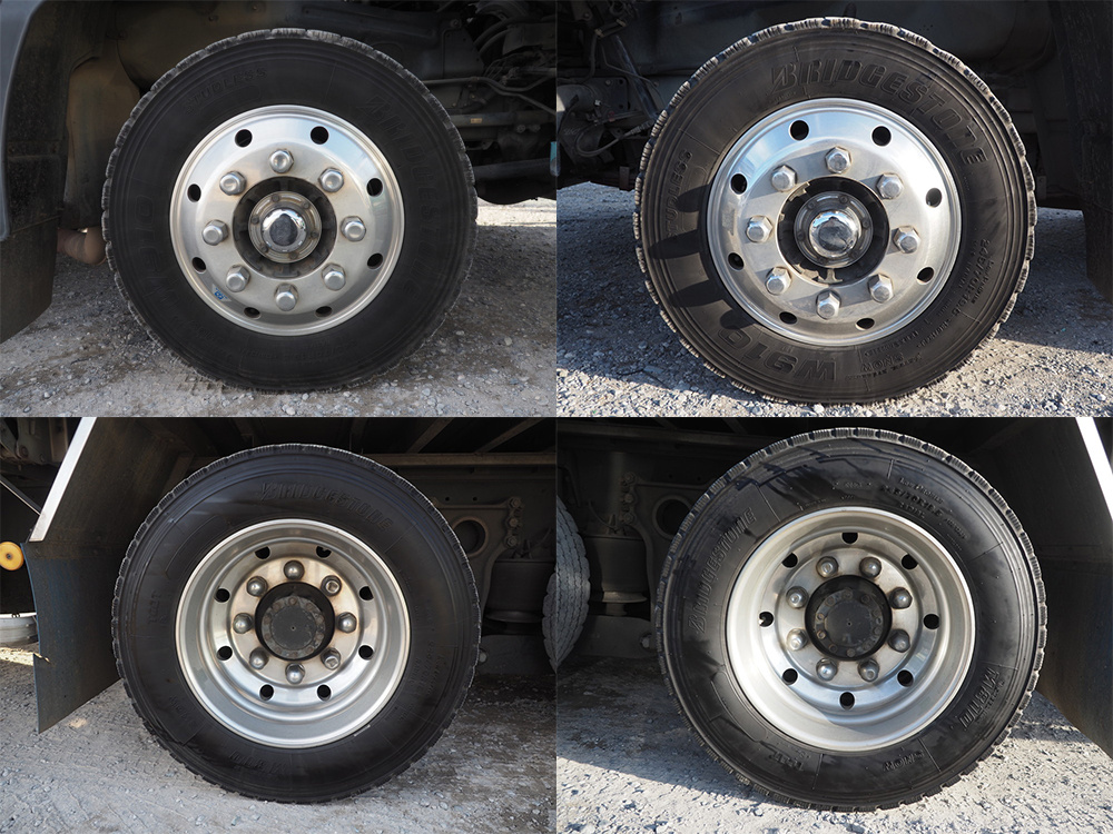 いすゞ ギガ ウイング車 大型 PDG-CYJ77W8 年式 H19[写真49]