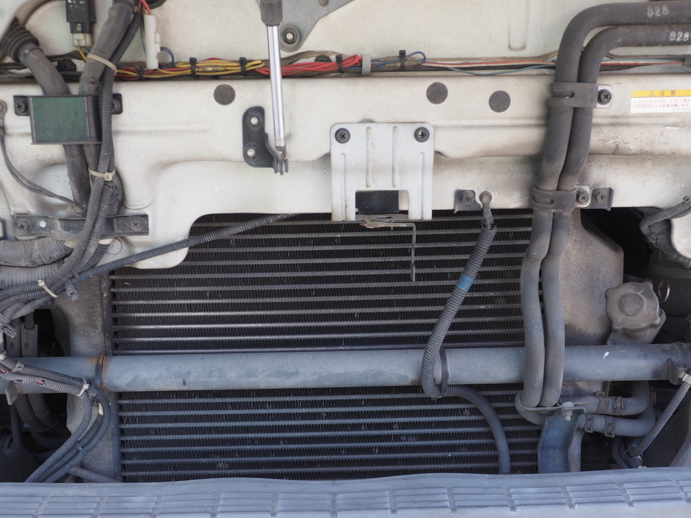 いすゞ ギガ ウイング車 大型 PDG-CYJ77W8 年式 H19[写真51]