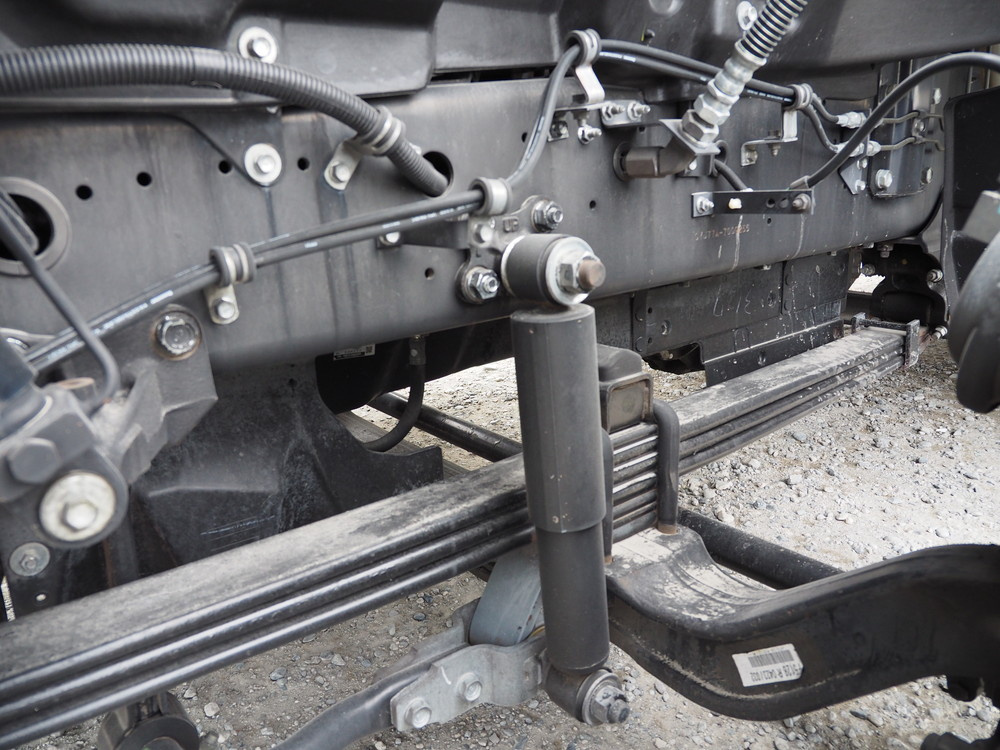 いすゞ ギガ ウイング車 大型 QKG-CYJ77A 年式 H26[写真47]