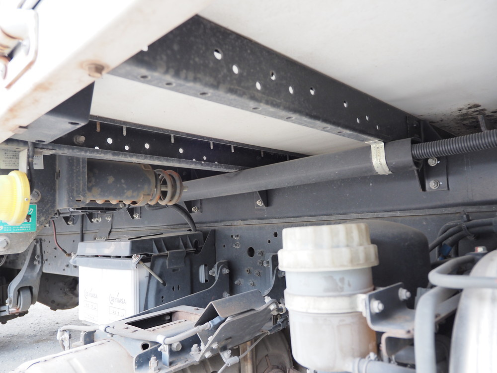 三菱ふそう ファイター ウイング車 中型 TKG-FK64F 年式 H29[写真57]