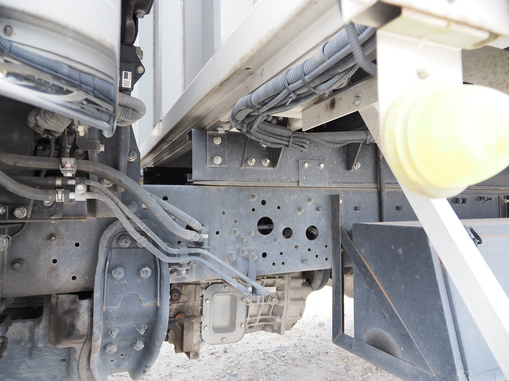 三菱ふそう ファイター ウイング車 中型 TKG-FK64F 年式 H29[写真56]