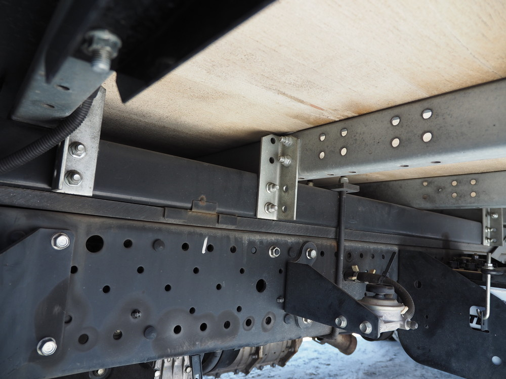 いすゞ エルフ バン車 小型 TRG-NLR85AN 年式 H27[写真23]