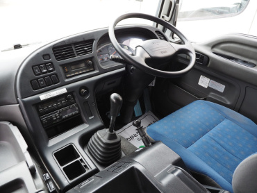 いすゞ ギガ ウイング車 大型 QKG-CYJ77A 年式 H27 [写真36]