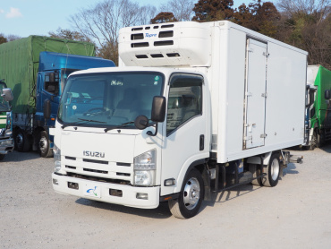 いすゞ エルフ 冷凍バン 小型 BKG-NPR85AN 年式 H22 [写真01]