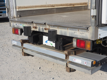 いすゞ エルフ 冷凍バン 小型 BKG-NPR85AN 年式 H22 [写真22]