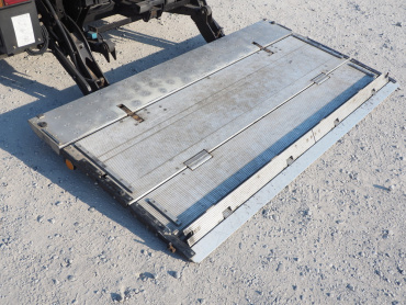 いすゞ エルフ 冷凍バン 小型 BKG-NPR85AN 年式 H22 [写真24]