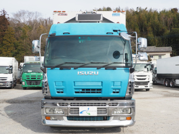 いすゞ ギガ ウイング車 大型 PDG-CYJ77W8 年式 H19 [写真04]