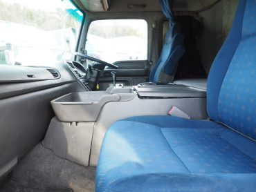 いすゞ ギガ ウイング車 大型 PDG-CYJ77W8 年式 H19 [写真41]