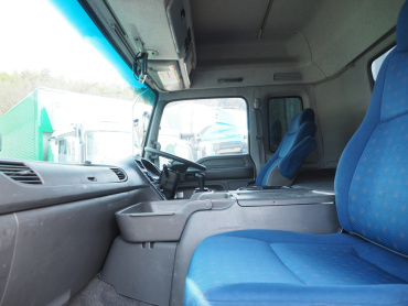 いすゞ ギガ ウイング車 大型 QKG-CYJ77A 年式 H26 [写真43]