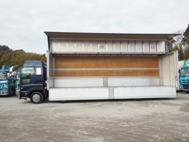 いすゞ ギガ ウイング車 大型 QKG-CYJ77A 年式 H26 [写真18]