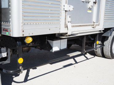 いすゞ エルフ バン車 小型 TRG-NLR85AN 年式 H27 [写真08]