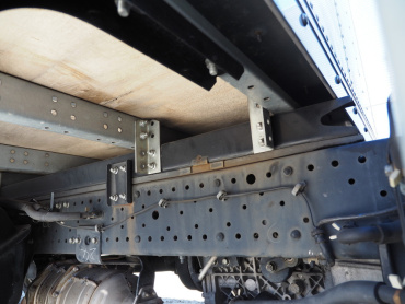 いすゞ エルフ バン車 小型 TRG-NLR85AN 年式 H27 [写真24]