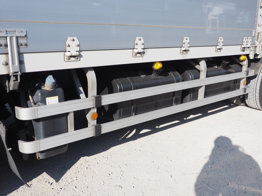 三菱ふそう スーパーグレート ウイング車 大型 QPG-FS64VZ 年式 H27[写真17]