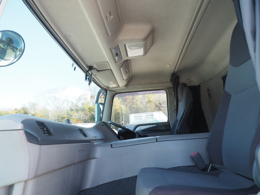 三菱ふそう スーパーグレート ウイング車 大型 QPG-FS64VZ 年式 H27[写真45]