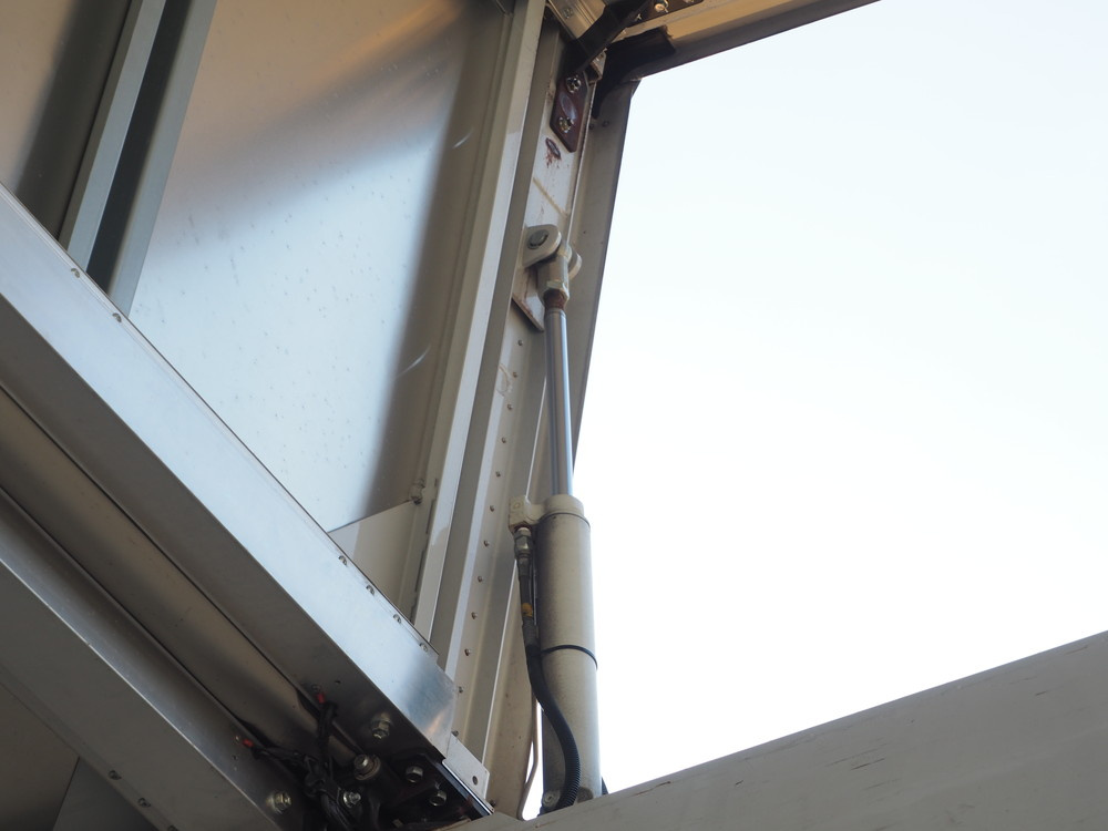 日野 グランドプロフィア ウイング車 大型 LKG-FW1EZBG 年式 H24[写真13]