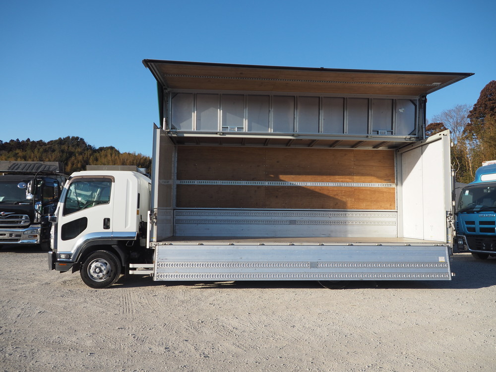 いすゞ フォワード ウイング車 中型 TKG-FRR90T2 年式 H26[写真18]