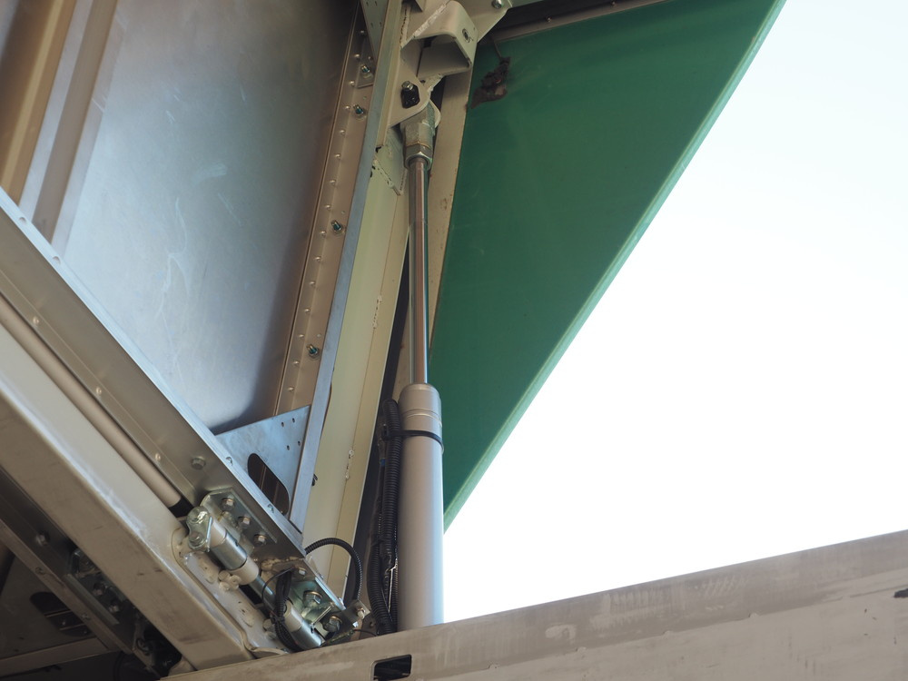 いすゞ フォワード ウイング車 中型 TKG-FRR90T2 年式 H26[写真14]