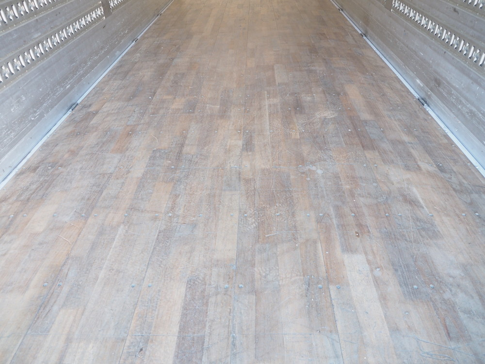 いすゞ フォワード ウイング車 中型 TKG-FRR90T2 年式 H26[写真28]