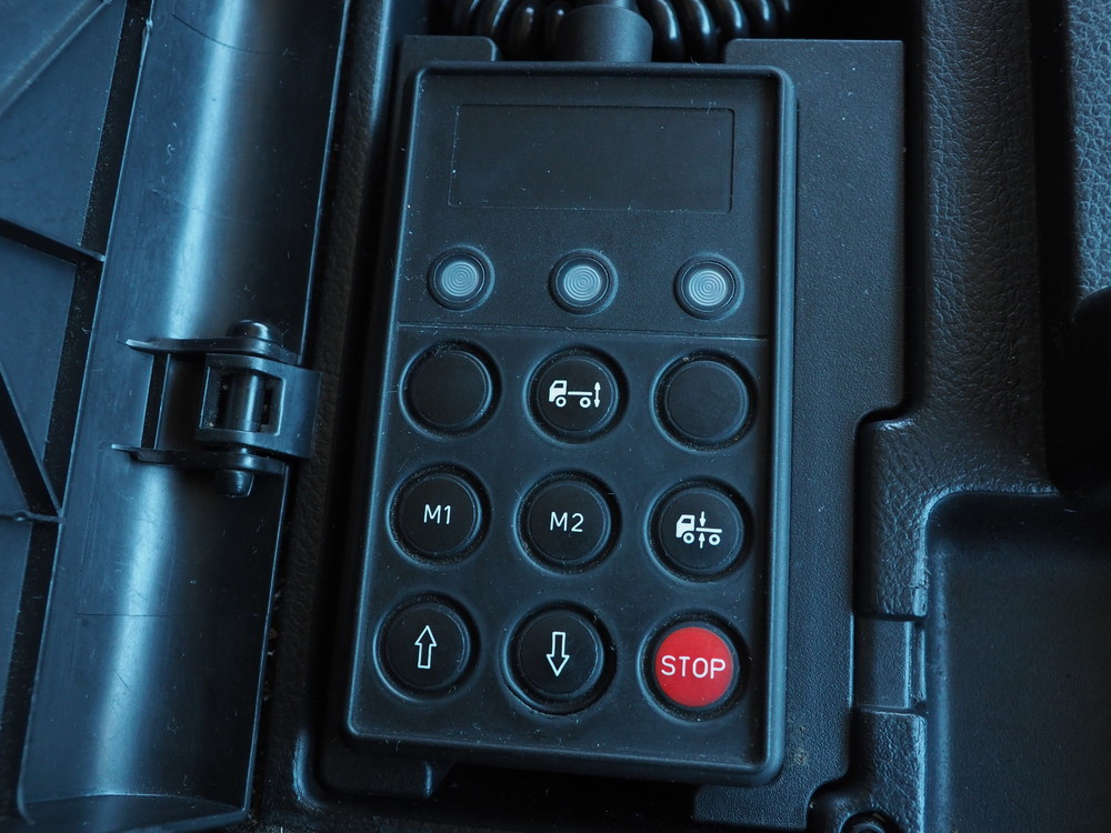 日野 グランドプロフィア 冷凍バン 大型 LKG-FW1EXBG 年式 H23[写真34]