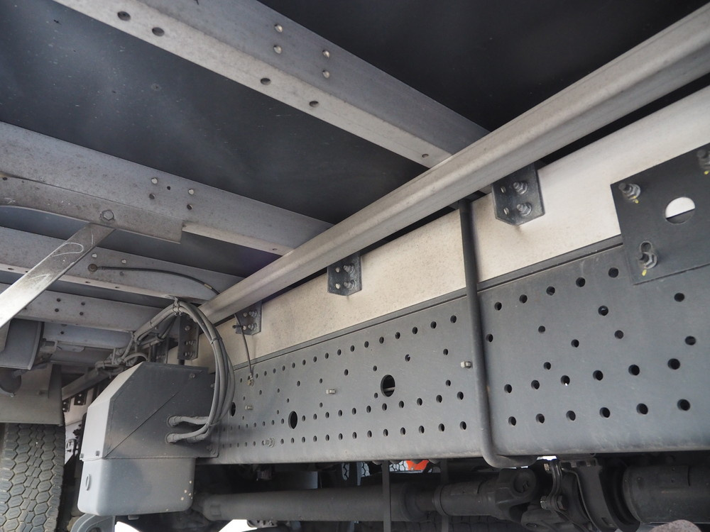 いすゞ フォワード ウイング車 中型 TKG-FRR90T2 年式 H29[写真51]