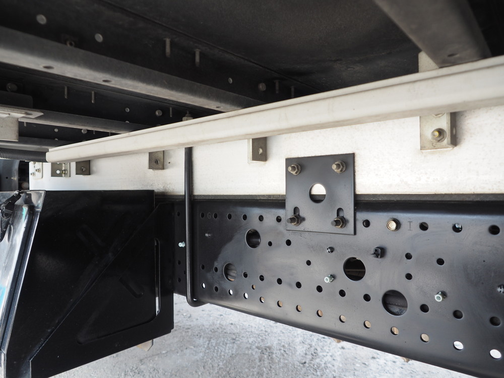 いすゞ フォワード ウイング車 中型 TKG-FRR90S2 年式 H26[写真50]