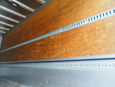 いすゞ フォワード ウイング車 中型 TKG-FRR90S2 年式 H26 [写真30]