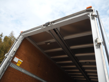 いすゞ フォワード ウイング車 中型 TKG-FRR90T2 年式 H29 [写真31]