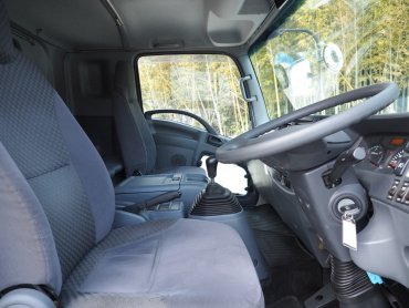 いすゞ フォワード ウイング車 中型 TKG-FRR90T2 年式 H29 [写真39]