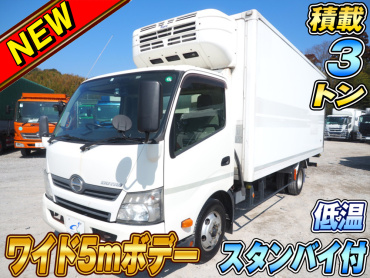 日野 デュトロ 冷凍バン 小型 TKG-XZU720M 年式 H26[写真02]