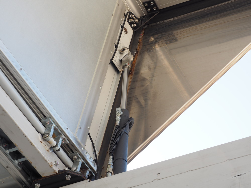 三菱ふそう スーパーグレート ウイング車 大型 2PG-FS74HZ 年式 H29[写真13]