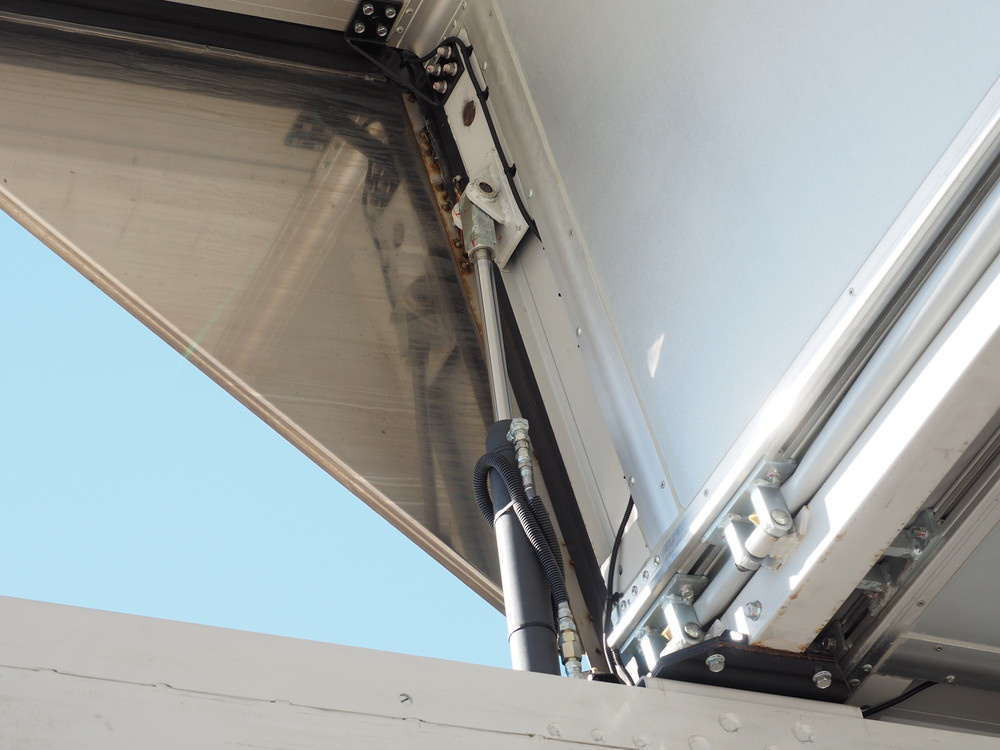 三菱ふそう スーパーグレート ウイング車 大型 2PG-FS74HZ 年式 H29[写真19]