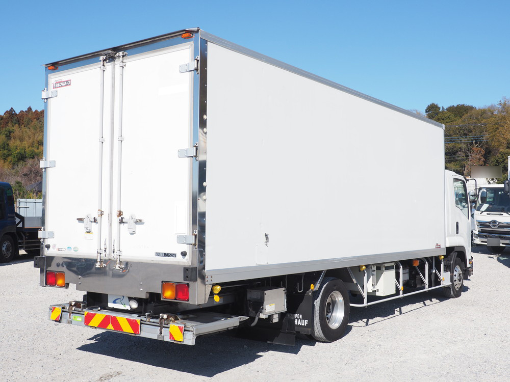 いすゞ フォワード 冷凍バン 中型 TKG-FRR90S2 年式 H27[写真05]