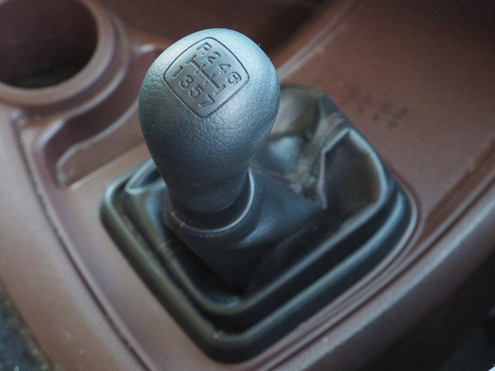 日野 プロフィア ウイング車 大型 2DG-FW1AHG 年式 R1[写真38]