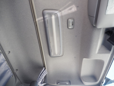 いすゞ フォワード 冷凍バン 中型 TKG-FRR90S2 年式 H27 [写真32]